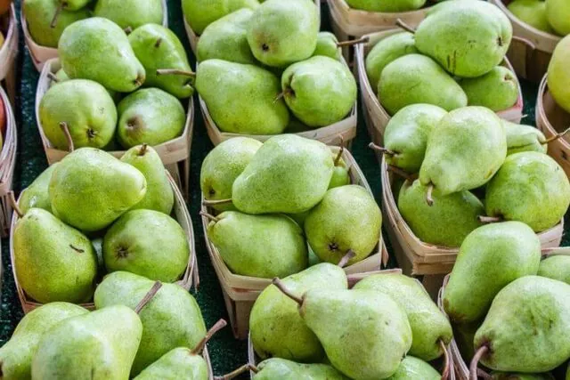 Fruits colorés livrés au bureau chaque semaine